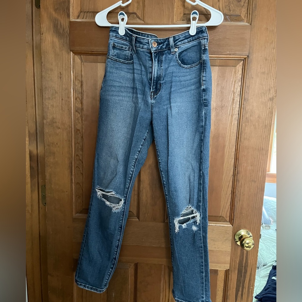 american eagle mom jeans